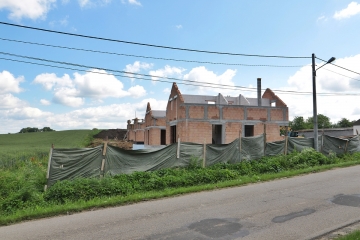 617A7856